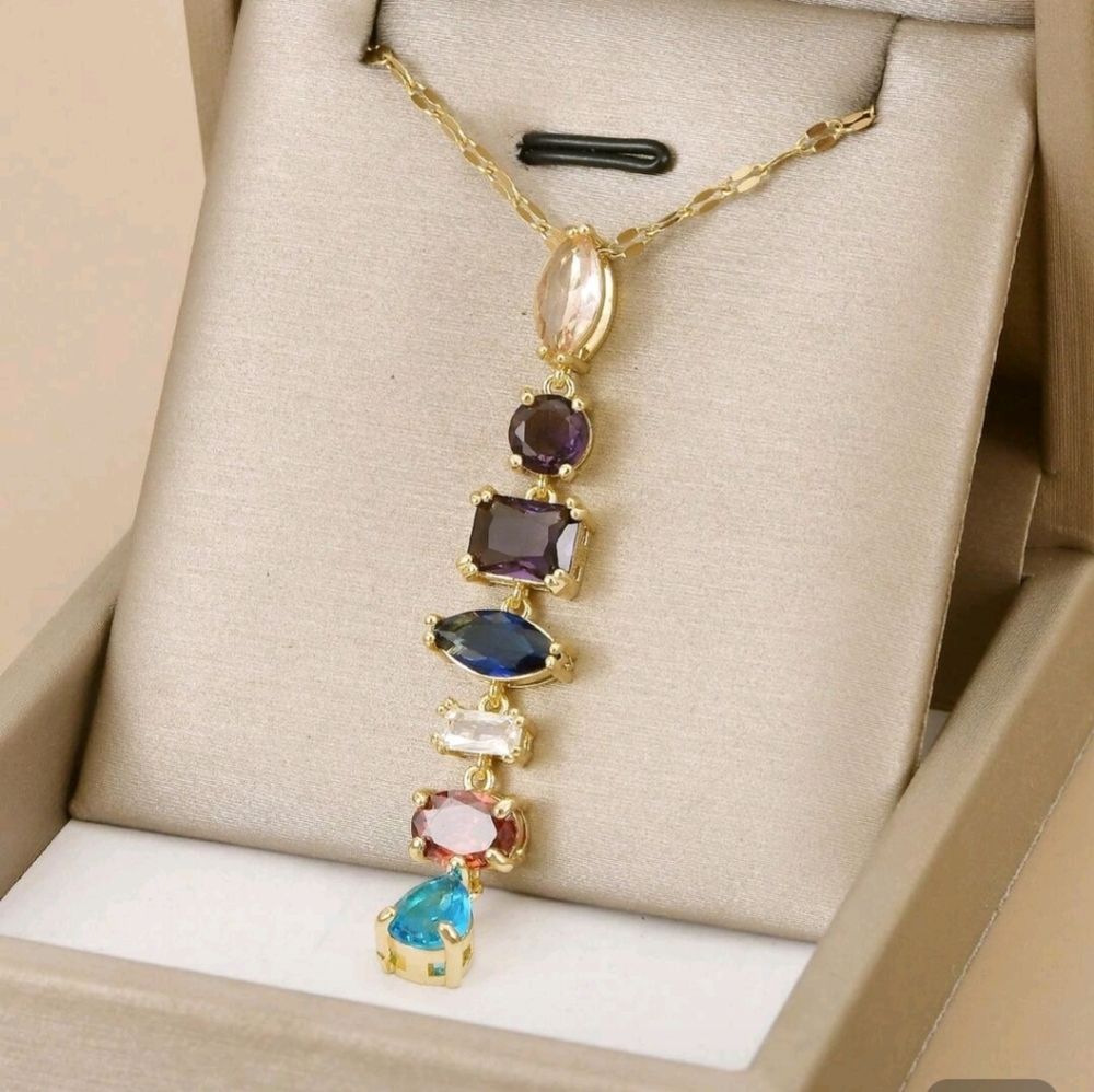 Elegant Gold Multi-Stone Necklace